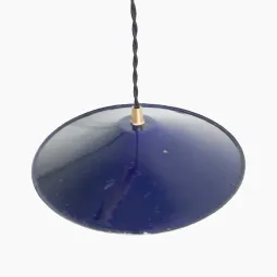 Suspension industrielle en métal bleu