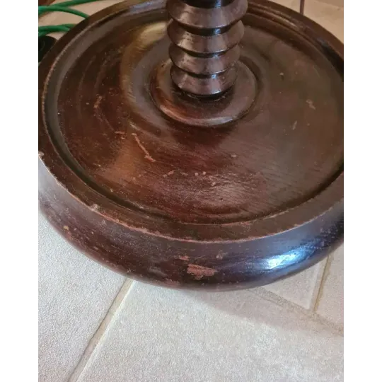 Lampadaire vis de pressoir et jute