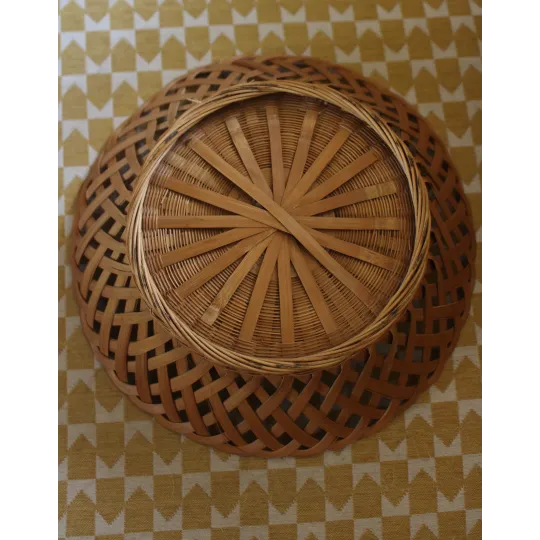 Corbeille ajourée ronde vannerie vintage