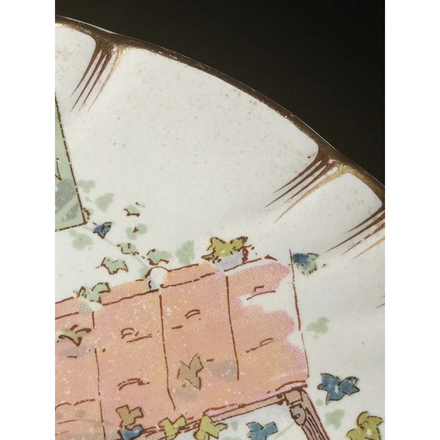 Assiette décorative