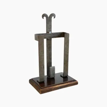 Accessoire cheminée brutaliste Porte-allumettes