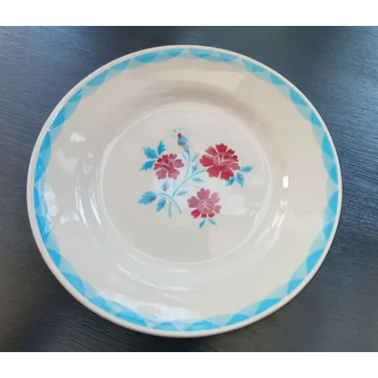 Plat et 12 assiettes à dessert Moulin des loups