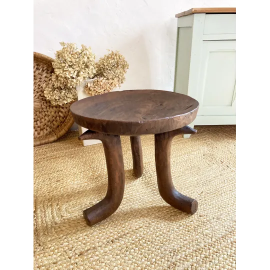 Tabouret tripode éthiopien en bois