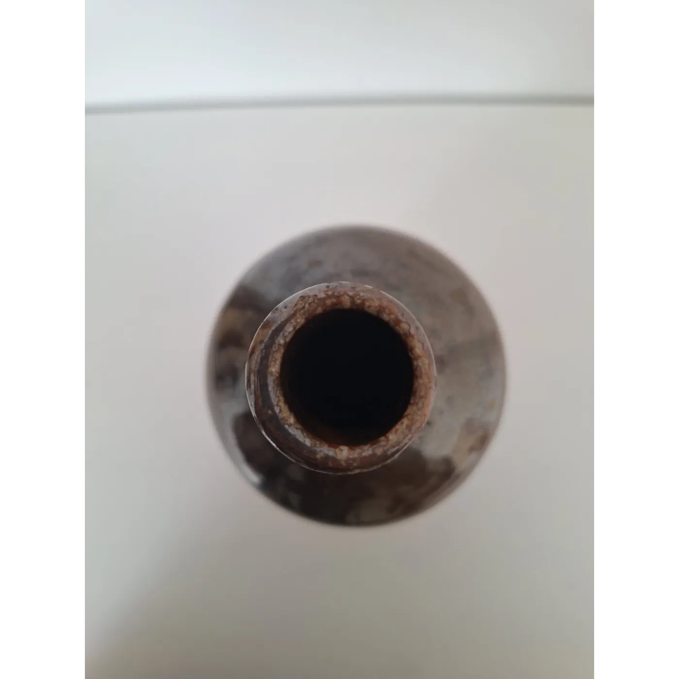 Bouteille en grès vintage