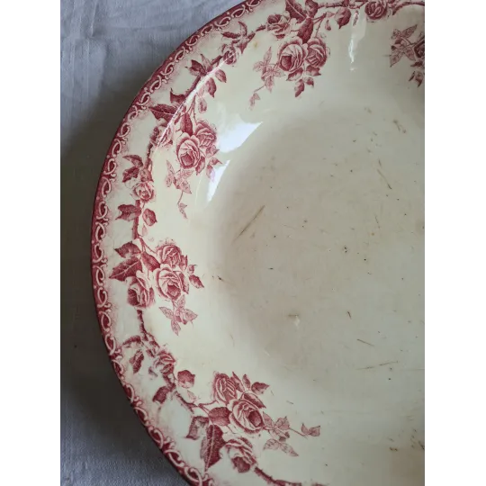 Plat rose terre de fer rose