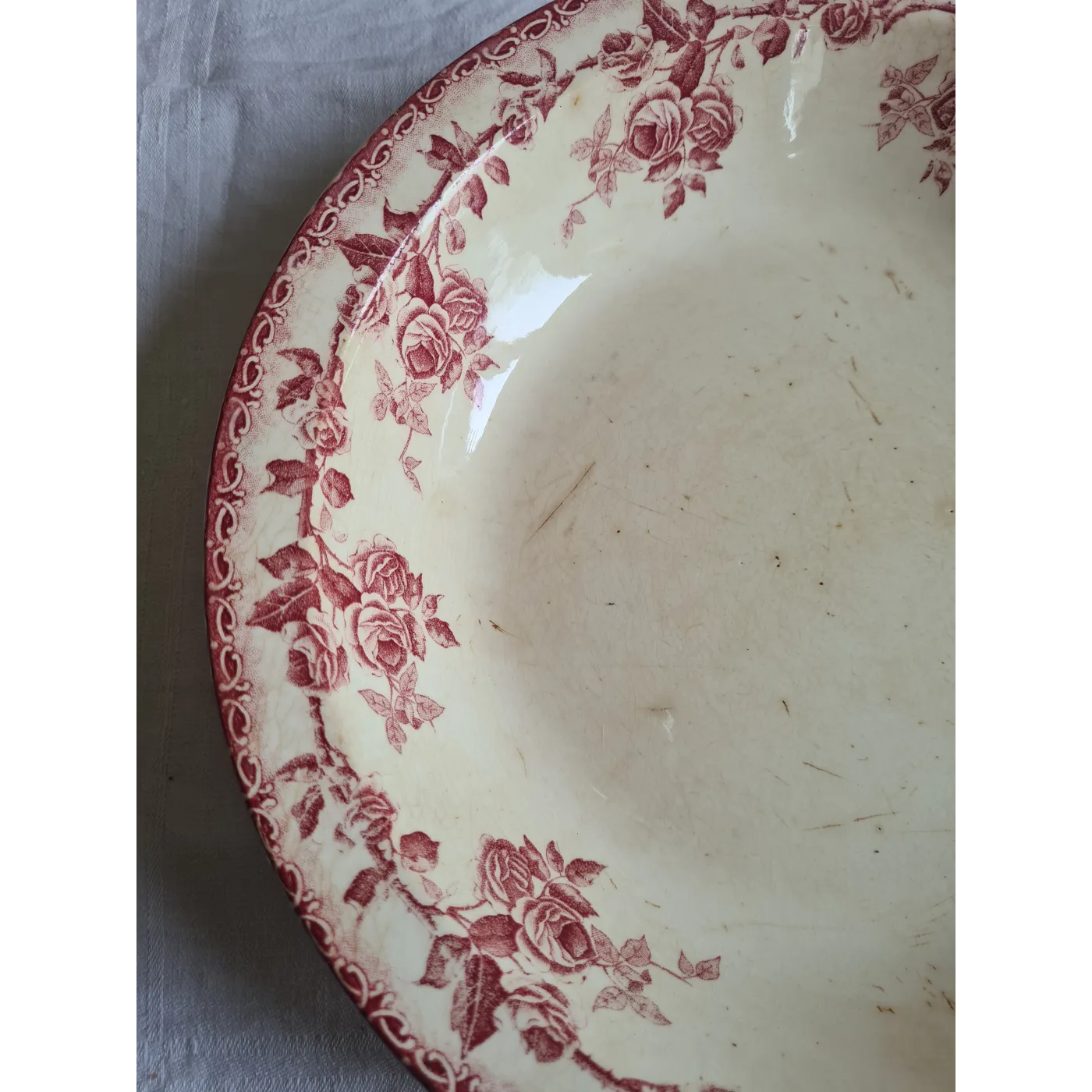 Plat rose terre de fer rose