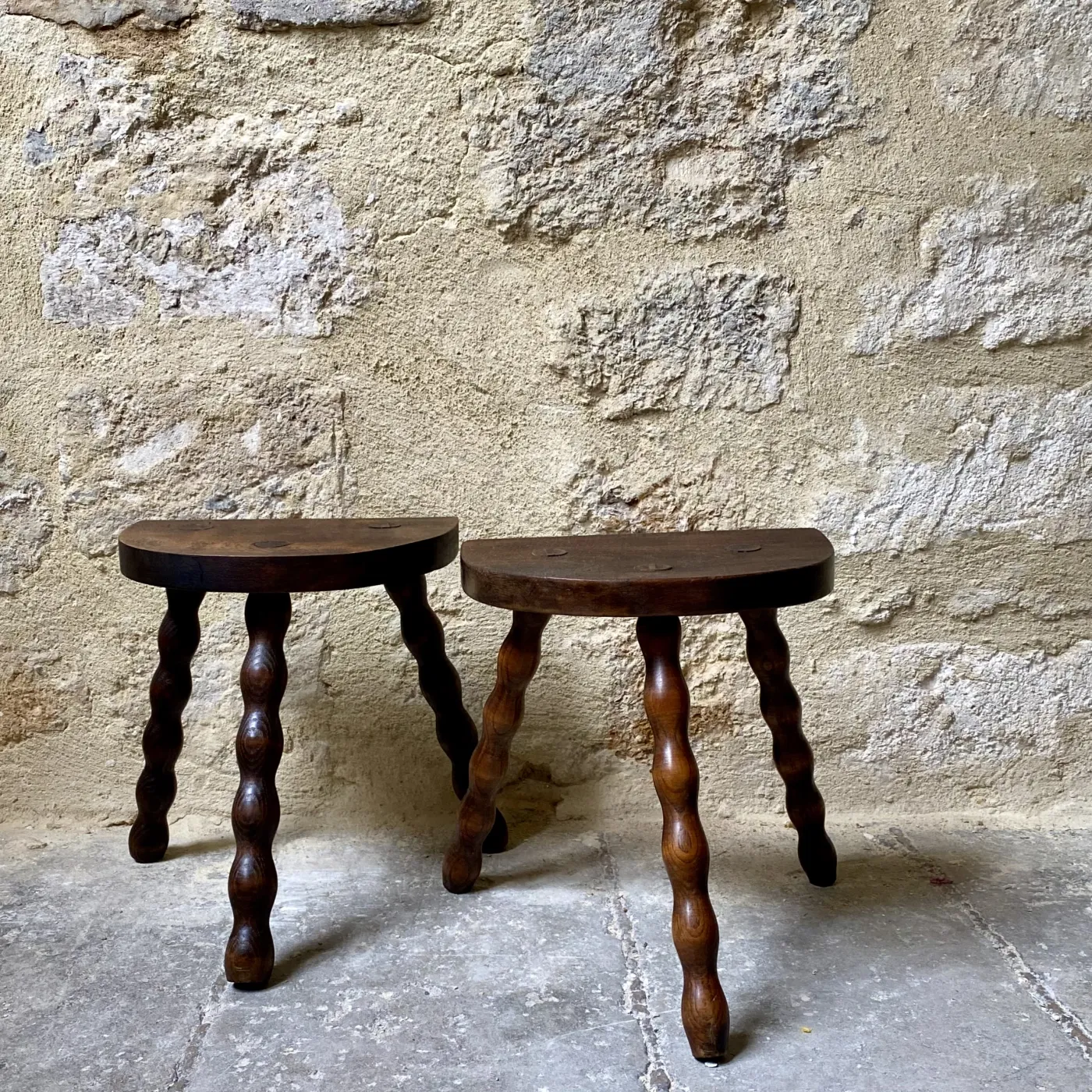 Tabouret tripode x2