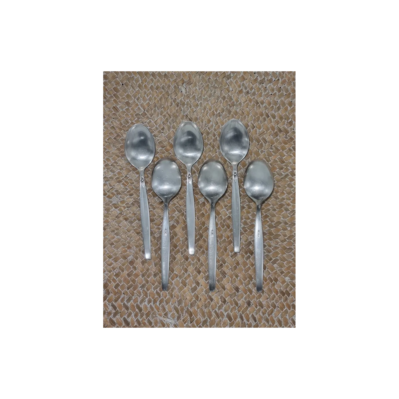 Petites cuillères en métal argenté