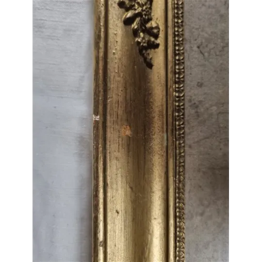 Ancien cadre en bois