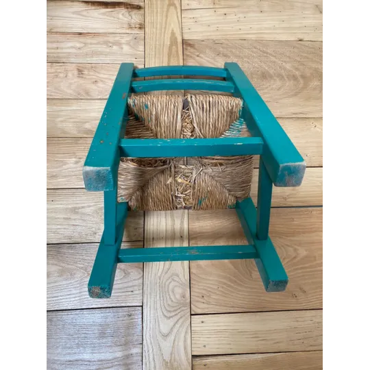 Chaise enfant vintage verte paille et bois