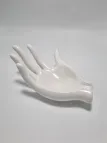 Main en céramique
