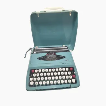 Machine à écrire Smith Corona Corsair