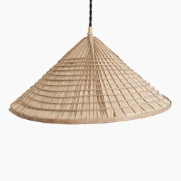 Suspension chapeau en osier