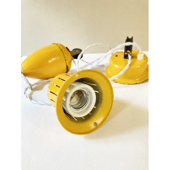 Suspension monte et baisse en métal